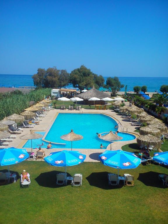 פלטאנס Gold Apartments מראה חיצוני תמונה