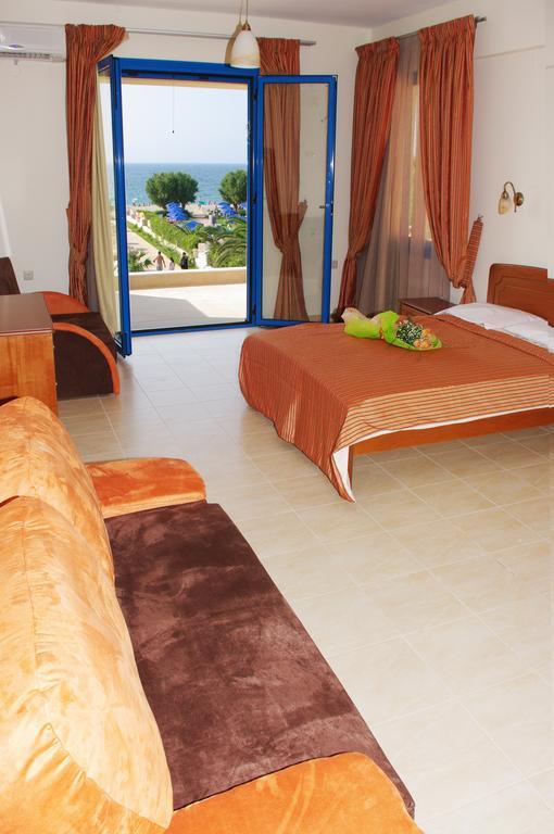 פלטאנס Gold Apartments מראה חיצוני תמונה