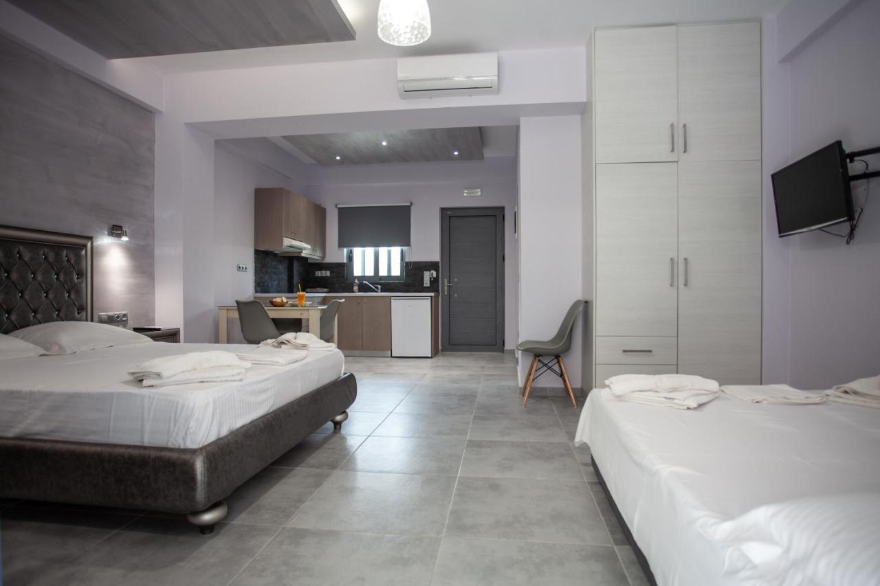 פלטאנס Gold Apartments מראה חיצוני תמונה